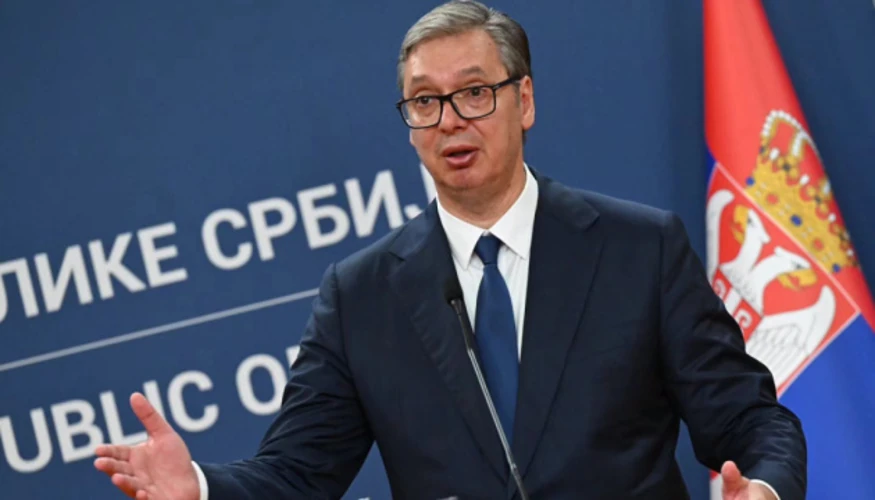 Президент Сербії Александр Вучич і Президент України Володимир Зеленський під час спільної пресконференції у Палаці Сербії в