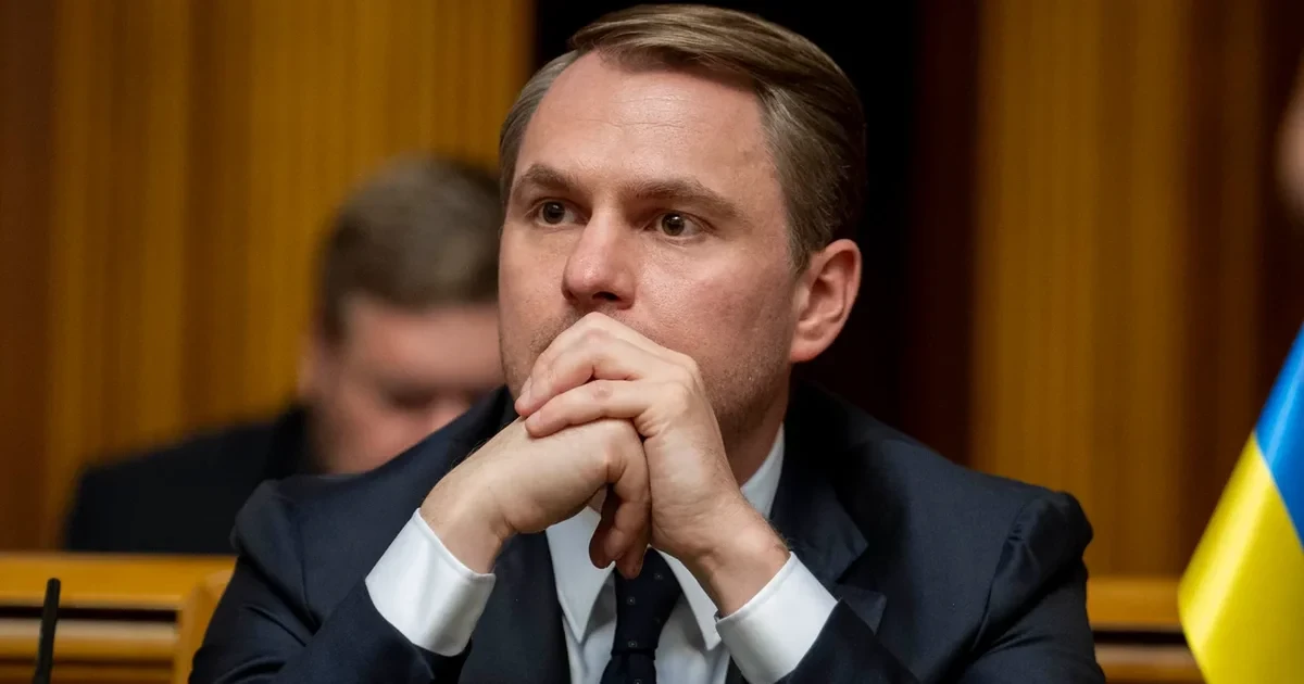 Підозра Кривоносу, відмова від охорони і виїзд Кравченка: факти 14 вересня